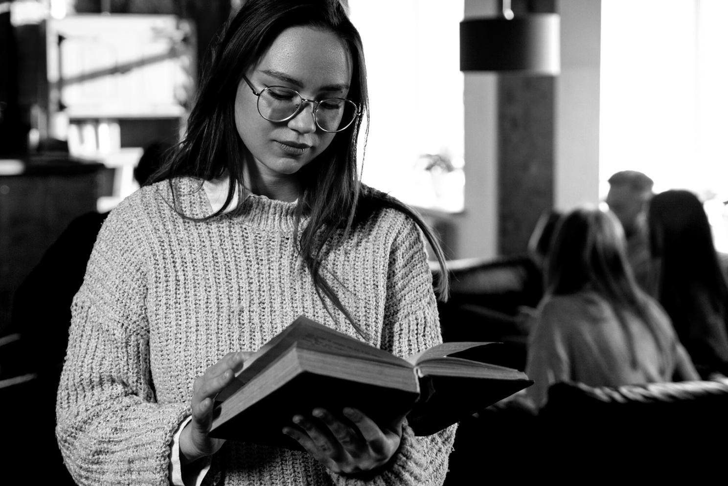 Espacio de trabajo profesional donde analizamos estrategias financieras personalizadas